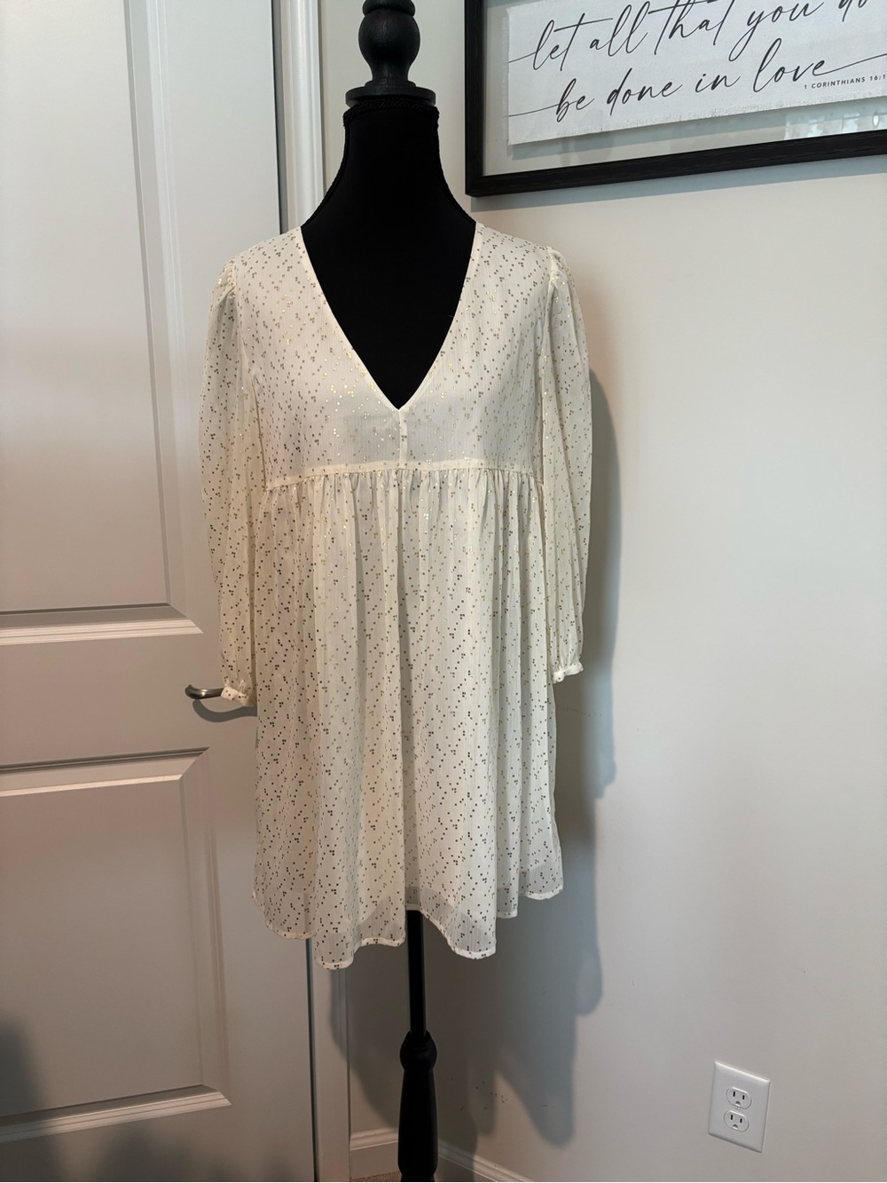Woman’s Baby Doll dress